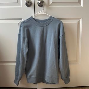 Carolina Blue Lululemon Perfectly Oversized Crew (size 2)